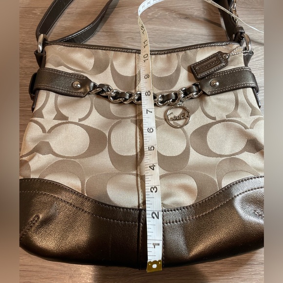 Coach Crossbody Purse Opric Metallic Signature Chain  w/ Coach Dust Bag - Picture 9 of 10